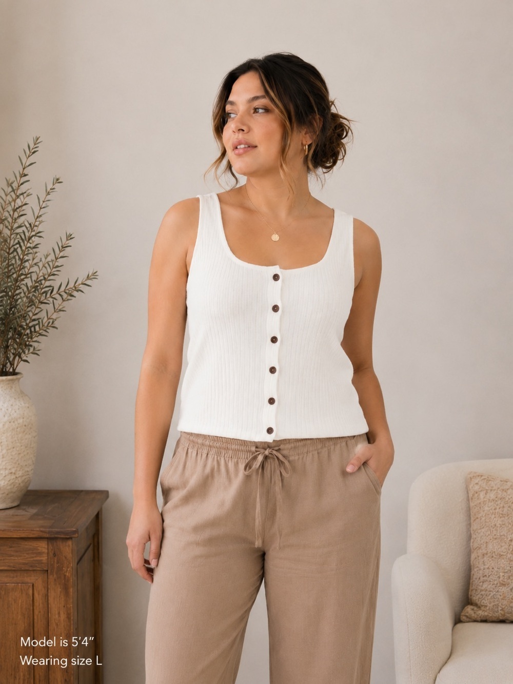 NWT Tentree Main Street Cream
Button Front Tank Top | Size Large